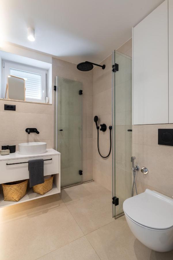 Canopy Apartment ليوبليانا المظهر الخارجي الصورة